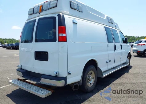 2016 Chevrolet Express G3500 Diesel z USA, uszkodzony, nr VIN 1GBZGHCL6G1138190